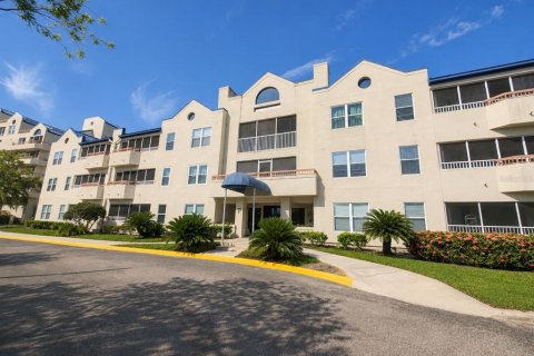 Copropriété à louer à Clearwater, Floride: 2 chambres, 100.8 m2 № 2388625 - photo 2