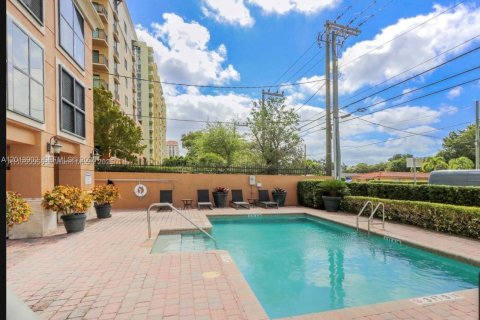 Copropriété à louer à Miami, Floride: 2 chambres, 95.04 m2 № 2076189 - photo 17