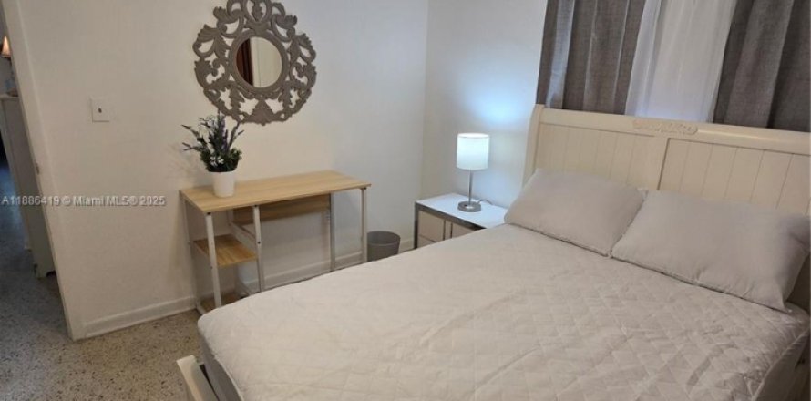 Villa ou maison à Hialeah, Floride 1 chambre, 195.09 m2 № 1933285