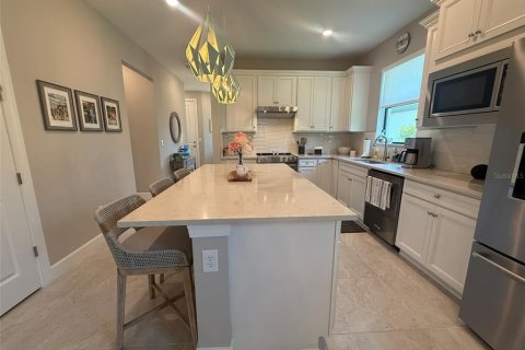 House in North Port, Florida 2 bedrooms, 131.18 sq.m. № 1837897 - photo 30