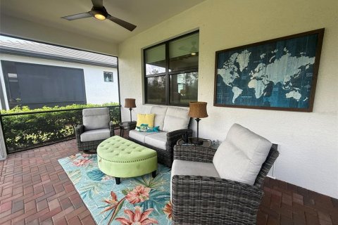 House in North Port, Florida 2 bedrooms, 131.18 sq.m. № 1837897 - photo 10