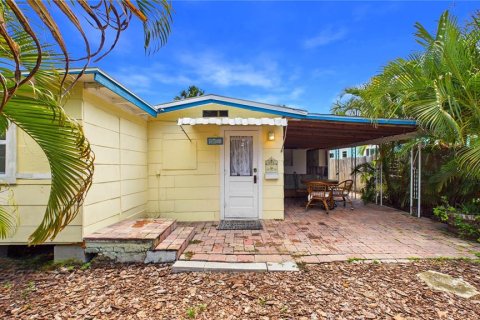Duplex à vendre à Gulfport, Floride: 2 chambres, 96.99 m2 № 2100330 - photo 21