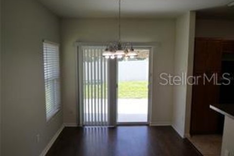 Casa en alquiler en Dade City, Florida, 3 dormitorios, 108.23 m2 № 1866243 - foto 4
