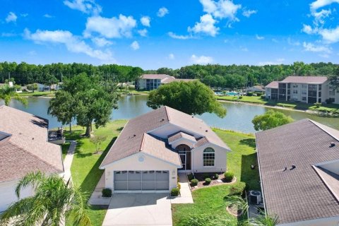 Villa ou maison à vendre à New Port Richey, Floride: 2 chambres, 147.71 m2 № 1799971 - photo 7