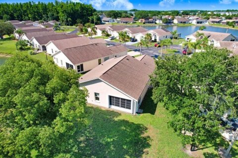 Villa ou maison à vendre à New Port Richey, Floride: 2 chambres, 147.71 m2 № 1799971 - photo 15
