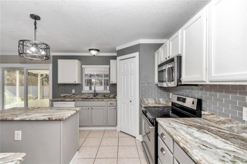 House in Ocala, Florida 4 bedrooms, 217.02 sq.m. № 1522168 - photo 16