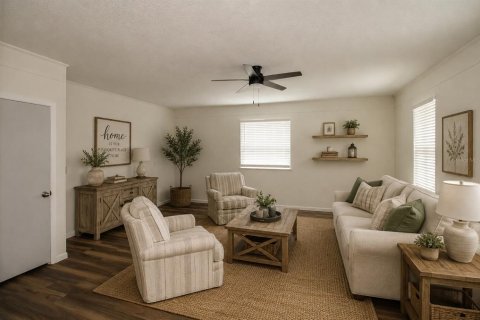 House in Orlando, Florida 4 bedrooms, 181.72 sq.m. № 2236080 - photo 19