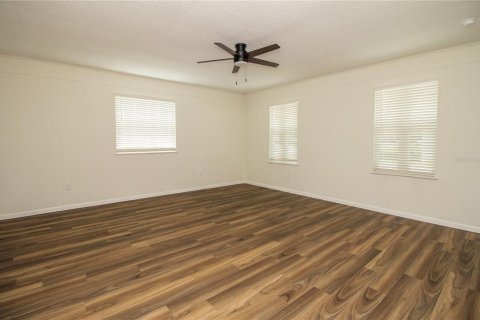 House in Orlando, Florida 4 bedrooms, 181.72 sq.m. № 2236080 - photo 13