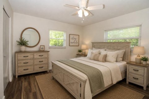 House in Orlando, Florida 4 bedrooms, 181.72 sq.m. № 2236080 - photo 12