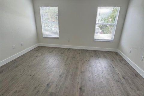 Villa ou maison à louer à Kissimmee, Floride: 3 chambres, 141.49 m2 № 2387502 - photo 10