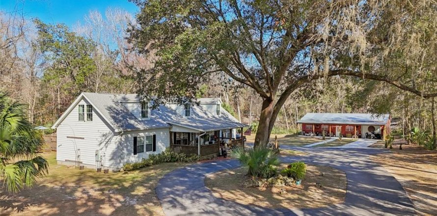 Villa ou maison à Ocala, Floride 5 chambres, 263.19 m2 № 2209313