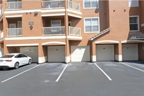 Condo in Orlando, Florida, 2 bedrooms  № 2379090
