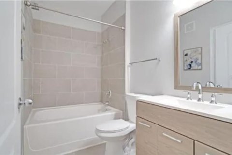 Condo in Orlando, Florida, 2 bedrooms  № 2379090 - photo 8