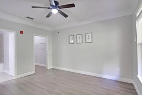 Condo in Orlando, Florida, 2 bedrooms  № 2379090 - photo 9