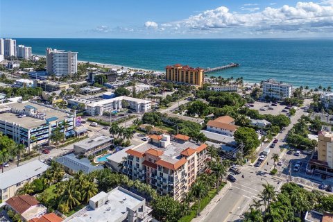 Condominio en alquiler en Deerfield Beach, Florida, 2 dormitorios, 181.16 m2 № 1948683 - foto 24