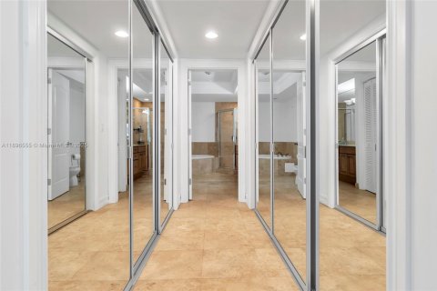 Condominio en alquiler en Deerfield Beach, Florida, 2 dormitorios, 181.16 m2 № 1948683 - foto 4