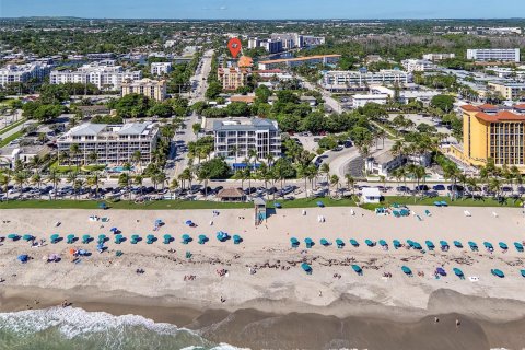 Condominio en alquiler en Deerfield Beach, Florida, 2 dormitorios, 181.16 m2 № 1948683 - foto 19