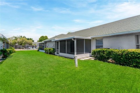 Townhouse in Kissimmee, Florida 3 bedrooms, 106.65 sq.m. № 2197873 - photo 30