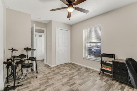 Townhouse in Kissimmee, Florida 3 bedrooms, 106.65 sq.m. № 2197873 - photo 9