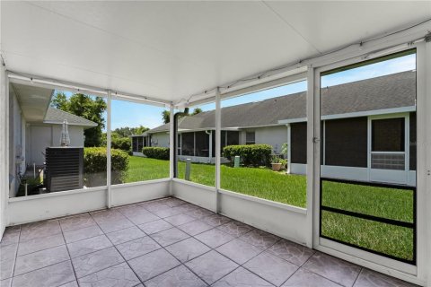 Townhouse in Kissimmee, Florida 3 bedrooms, 106.65 sq.m. № 2197873 - photo 23