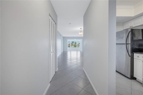 Condominio en venta en Treasure Island, Florida, 2 dormitorios, 97.08 m2 № 929039 - foto 15