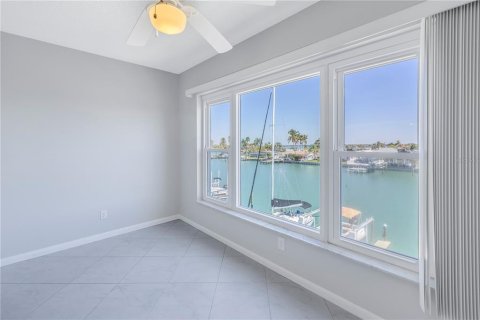 Condominio en venta en Treasure Island, Florida, 2 dormitorios, 97.08 m2 № 929039 - foto 7