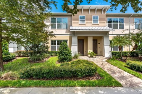 Touwnhouse à vendre à Winter Park, Floride: 3 chambres, 173.36 m2 № 1907608 - photo 1