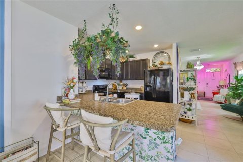 House in Sun City Center, Florida 3 bedrooms, 140.84 sq.m. № 1827879 - photo 11