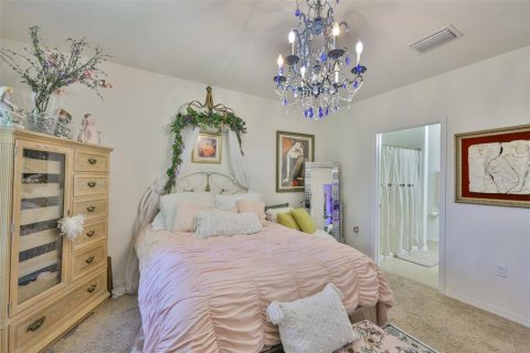 House in Sun City Center, Florida 3 bedrooms, 140.84 sq.m. № 1827879 - photo 18