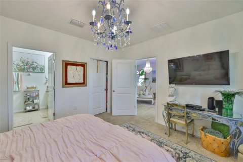 House in Sun City Center, Florida 3 bedrooms, 140.84 sq.m. № 1827879 - photo 16