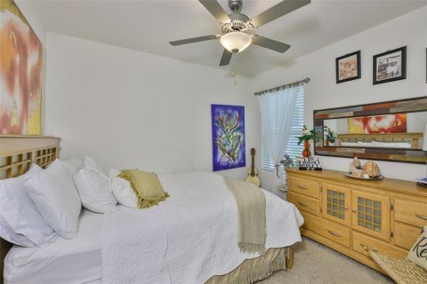 House in Sun City Center, Florida 3 bedrooms, 140.84 sq.m. № 1827879 - photo 24
