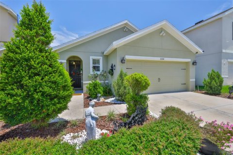 House in Sun City Center, Florida 3 bedrooms, 140.84 sq.m. № 1827879 - photo 2
