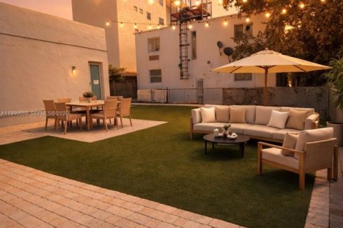 Снять в аренду виллу или дом в Майами-Бич, Флорида 46.27м2, № 2057565 - фото 6