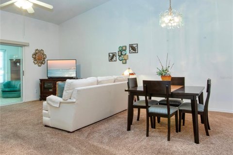 Copropriété à vendre à Sun City Center, Floride: 2 chambres, 145.3 m2 № 2389358 - photo 6