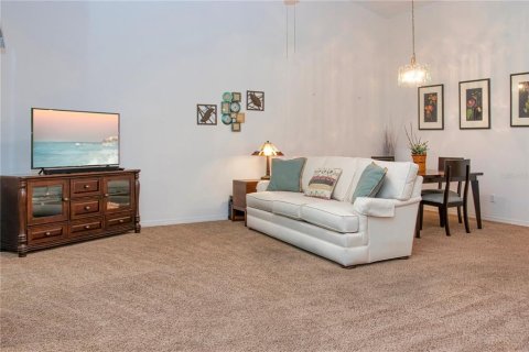 Copropriété à vendre à Sun City Center, Floride: 2 chambres, 145.3 m2 № 2389358 - photo 8