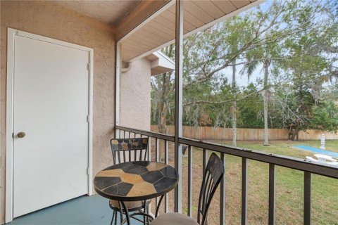 Condo in New Port Richey, Florida, 2 bedrooms  № 1718384 - photo 11