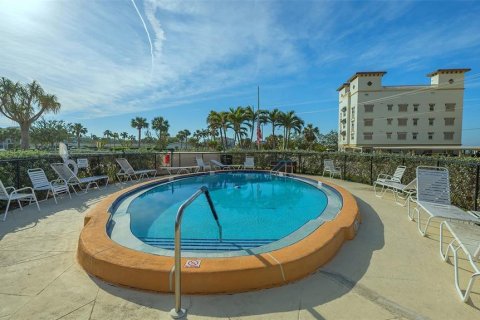 Condo in Venice, Florida, 1 bedroom № 2378182 - photo 17