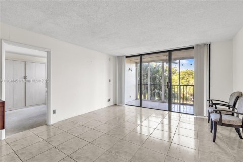 Copropriété à vendre à Weston, Floride: 2 chambres, 118.26 m2 № 1968638 - photo 16