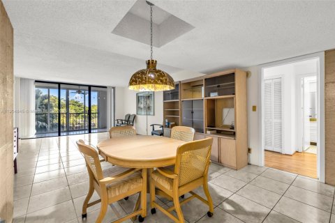 Copropriété à vendre à Weston, Floride: 2 chambres, 118.26 m2 № 1968638 - photo 13