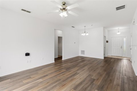 Villa ou maison à vendre à Winter Garden, Floride: 3 chambres, 127.46 m2 № 2334314 - photo 6