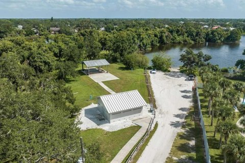 Villa ou maison à vendre à Sarasota, Floride: 4 chambres, 264.77 m2 № 2116984 - photo 12