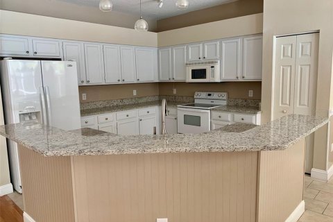 House in Odessa, Florida 4 bedrooms, 181.72 sq.m. № 2273089 - photo 8