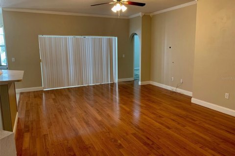 House in Odessa, Florida 4 bedrooms, 181.72 sq.m. № 2273089 - photo 13