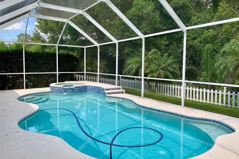 House in Odessa, Florida 4 bedrooms, 181.72 sq.m. № 2273089 - photo 29
