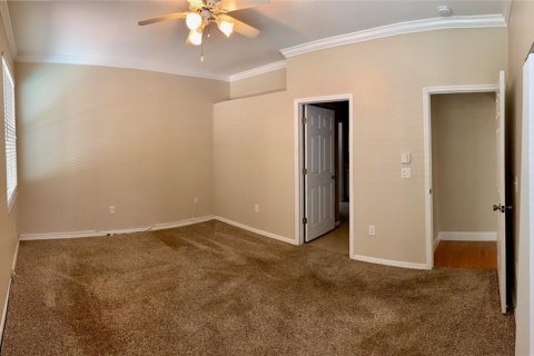 House in Odessa, Florida 4 bedrooms, 181.72 sq.m. № 2273089 - photo 16