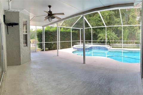 House in Odessa, Florida 4 bedrooms, 181.72 sq.m. № 2273089 - photo 28