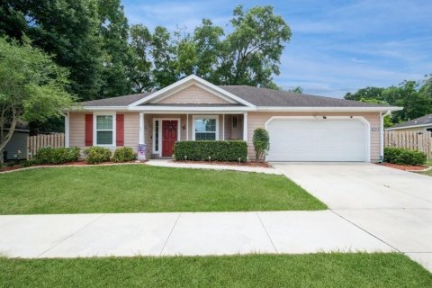 Casa en venta en Alachua, Florida, 4 dormitorios, 121.52 m2 № 1751524 - foto 1
