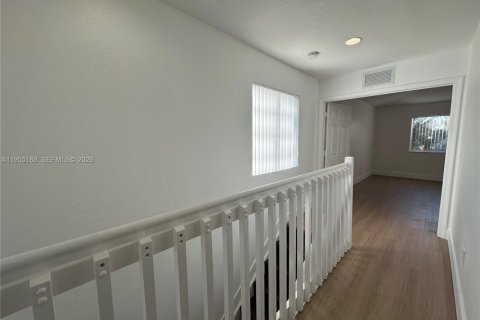 Снять в аренду таунхаус в Мирамар, Флорида 3 спальни, 134.71м2, № 2011082 - фото 24