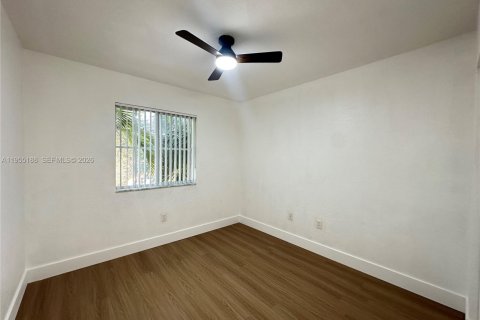 Снять в аренду таунхаус в Мирамар, Флорида 3 спальни, 134.71м2, № 2011082 - фото 22