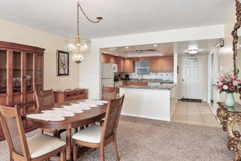 Copropriété à vendre à Saint Petersburg, Floride: 1 chambre, 110.09 m2 № 2412623 - photo 11